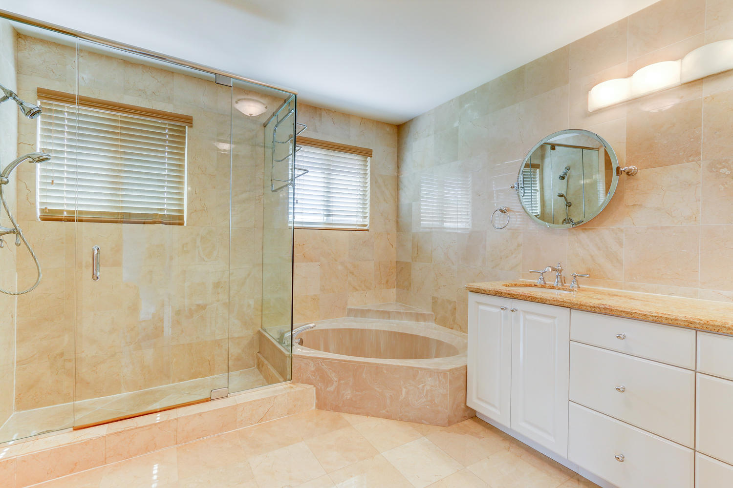 6788 Via Regina Boca Raton, FL 33433 - Photo 12 of 21 6788 Via Regina Boca Raton FL-large-012-