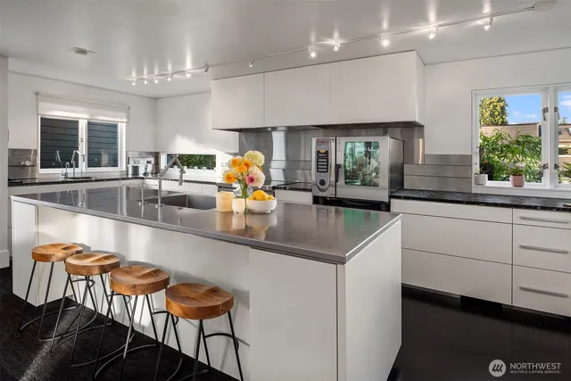 $3,450,000 | 1615 39th Avenue East, Seattle, WA 98112