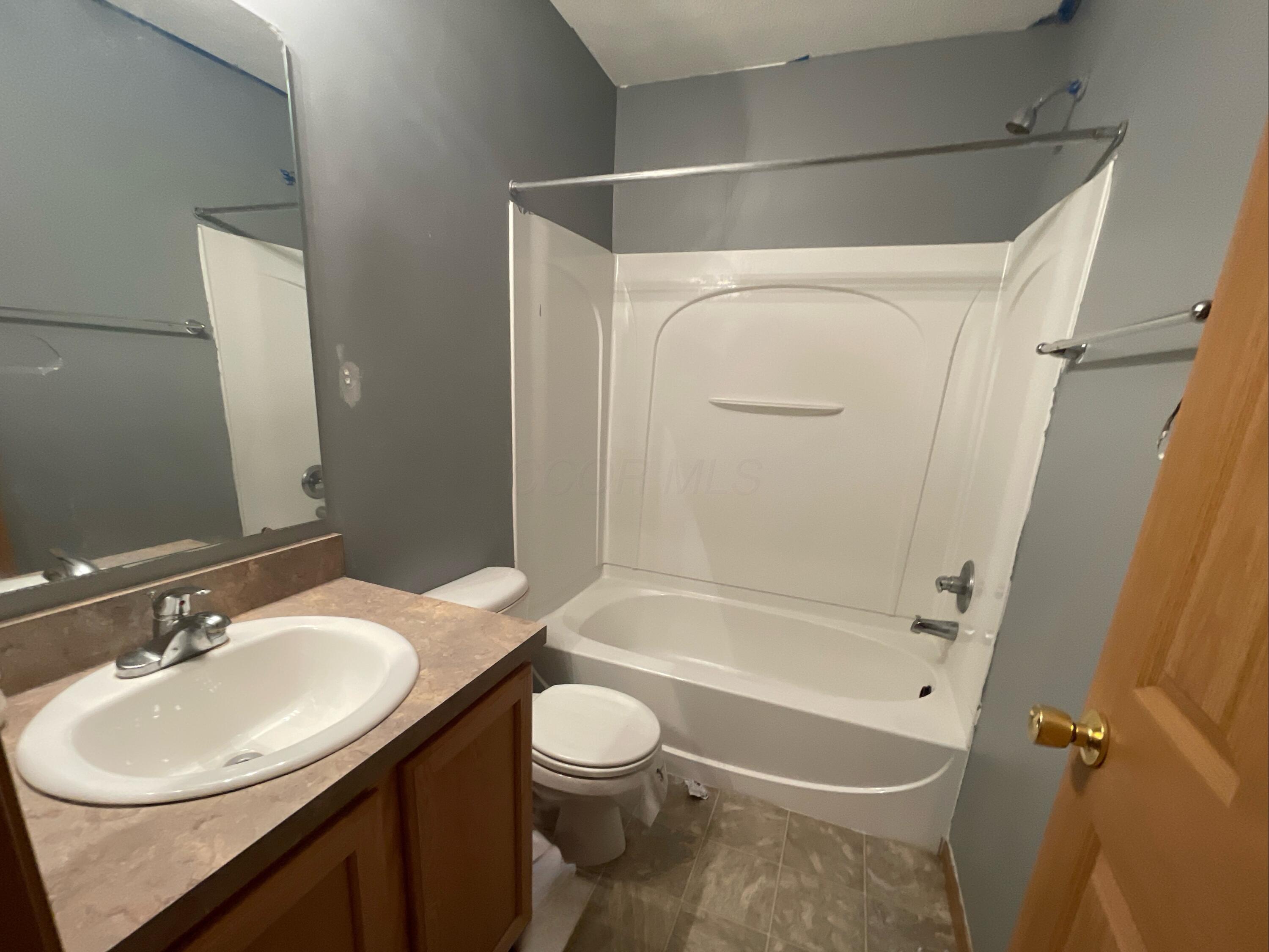 8322 Bruntsfield Road Columbus, OH 43235 - Photo 11 of 14 IMG_1676_inPixio