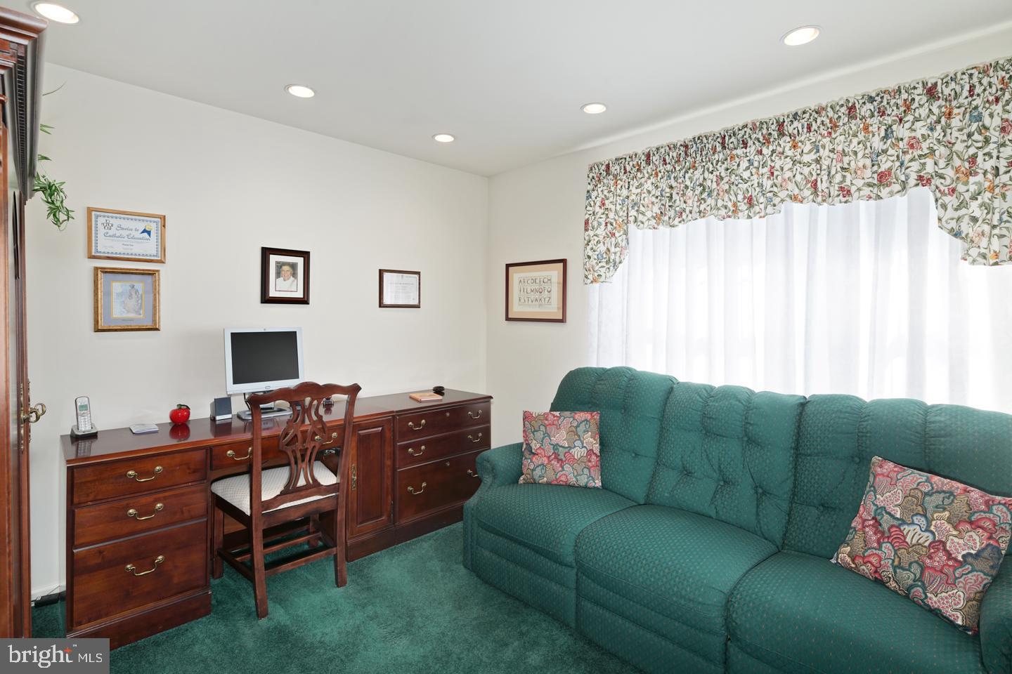 894 Chesterfield Road Haddonfield, NJ 08033 - Photo 34 of 38