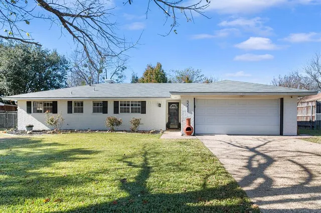$259,999 | 3300 Purdue Drive, Corsicana, TX 75110