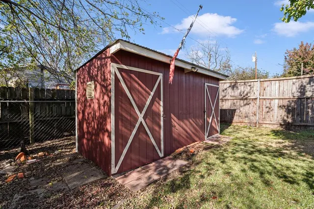 $259,999 | 3300 Purdue Drive, Corsicana, TX 75110