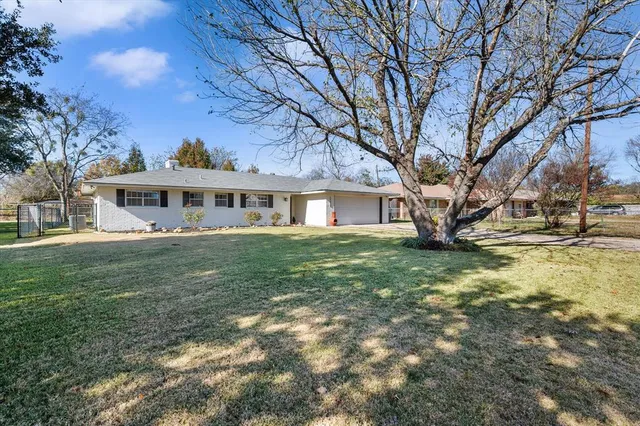 $259,999 | 3300 Purdue Drive, Corsicana, TX 75110