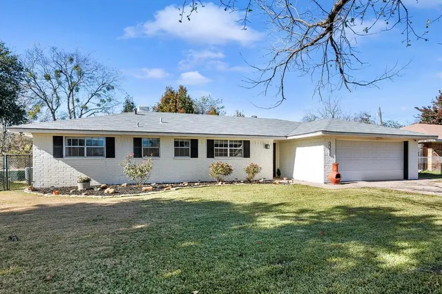 $259,999 | 3300 Purdue Drive, Corsicana, TX 75110