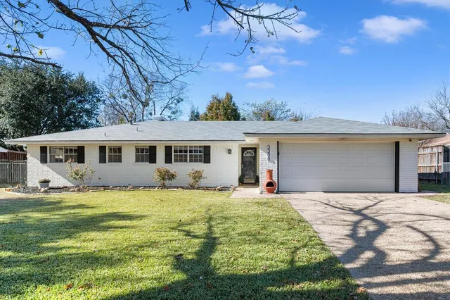 $259,999 | 3300 Purdue Drive, Corsicana, TX 75110