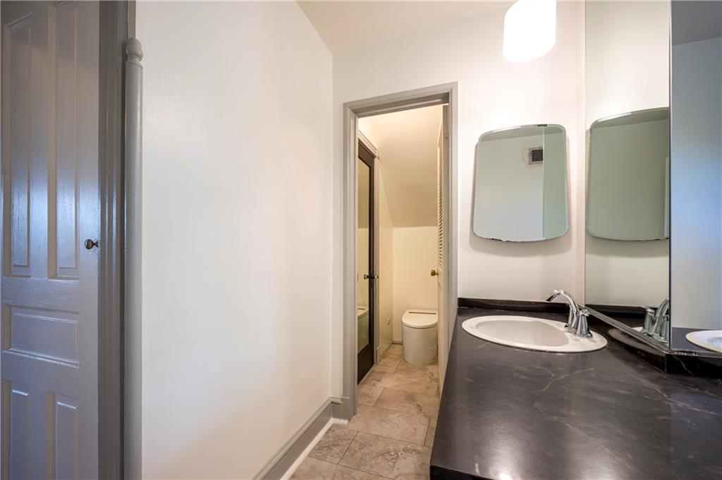 5820 Howe Street Pittsburgh, PA 15232 - Photo 47 of 49 Gallery Image 47