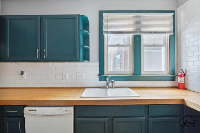 $229,900 | 7826 Whittaker Street, Detroit, MI 48209