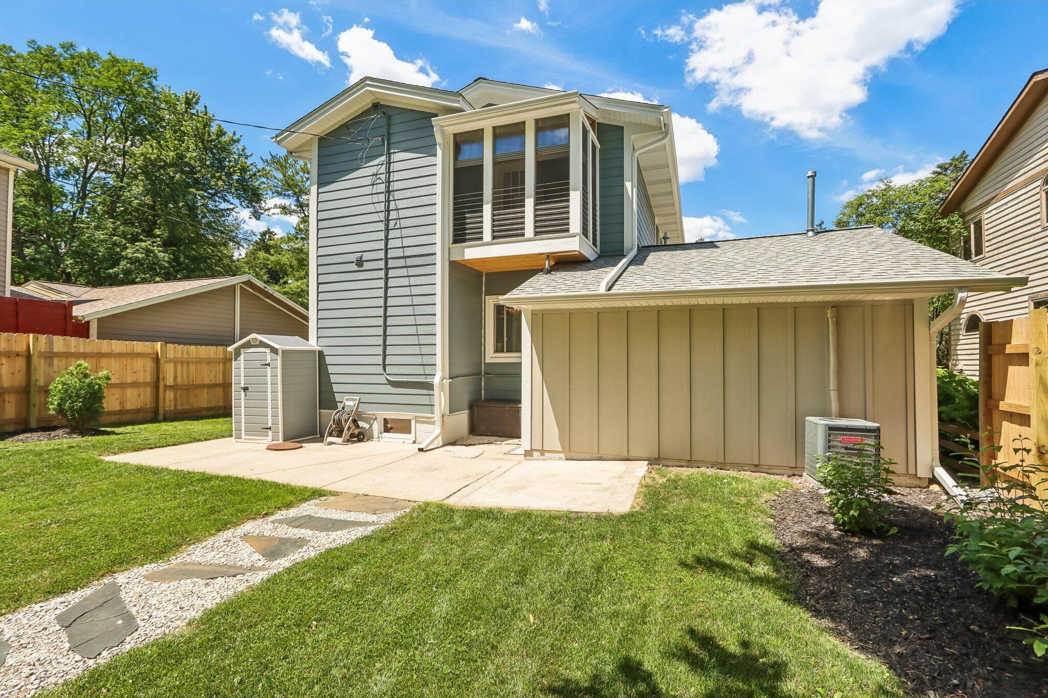 924 Nagawicka Street Delafield, WI 53018 - Photo 49 of 69 49-web-or-mls-Nagawicka St-S1606-049