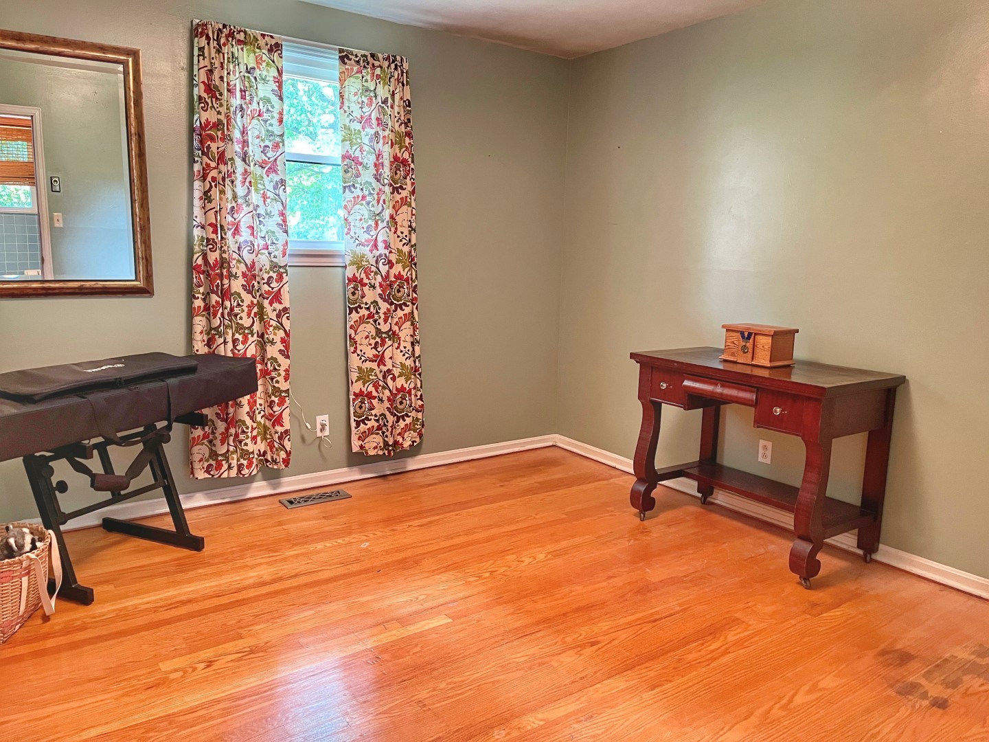 215 Donegan Crossing Road Dickson, TN 37055 - Photo 16 of 42 Gallery Image 16