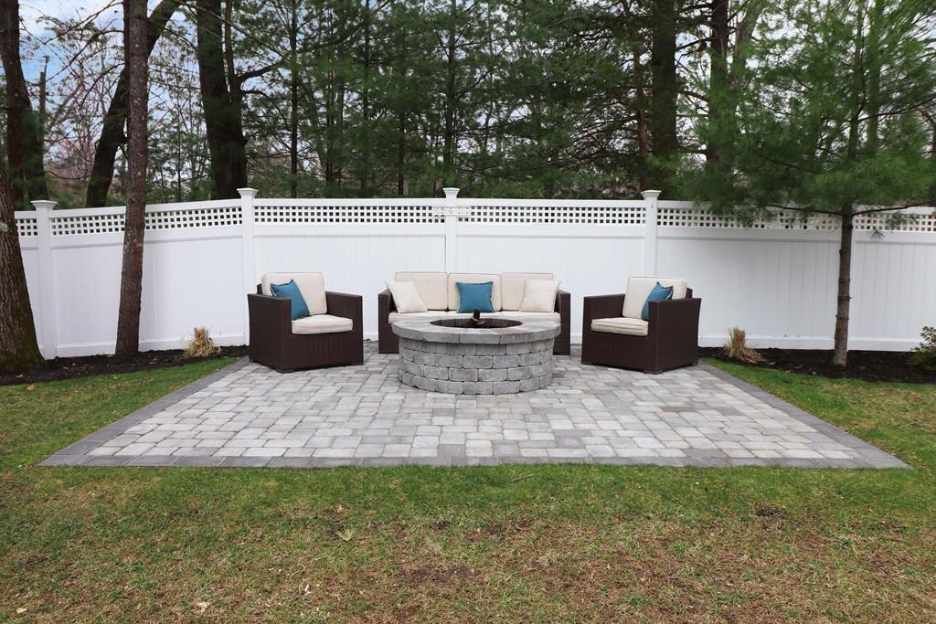 6 Hart Road Lynnfield, MA 01940 - Photo 40 of 42 Gallery Image 40