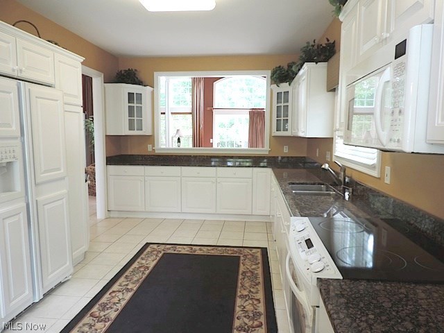 345 Burwick Road Cleveland, OH 44143 - Photo 8 of 12