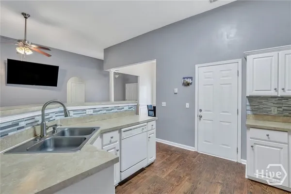 $2,300 | 1506 Bradley Boulevard, Savannah, GA 31419