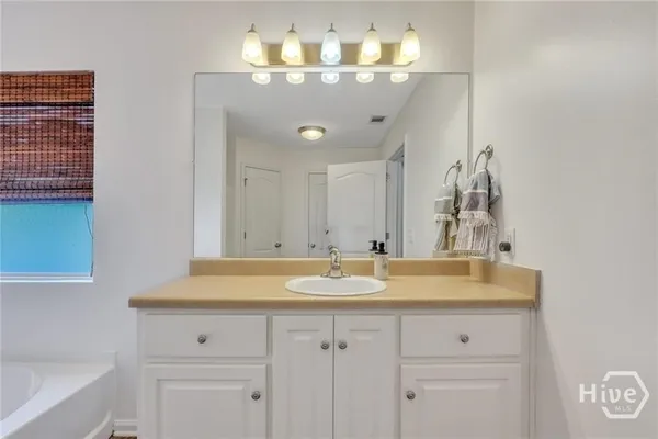 $2,300 | 1506 Bradley Boulevard, Savannah, GA 31419