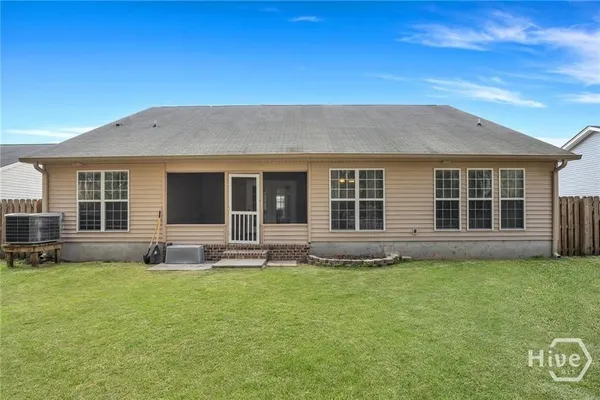 $2,300 | 1506 Bradley Boulevard, Savannah, GA 31419