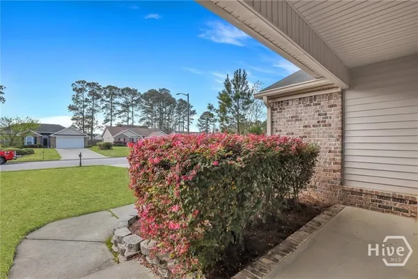 $2,300 | 1506 Bradley Boulevard, Savannah, GA 31419