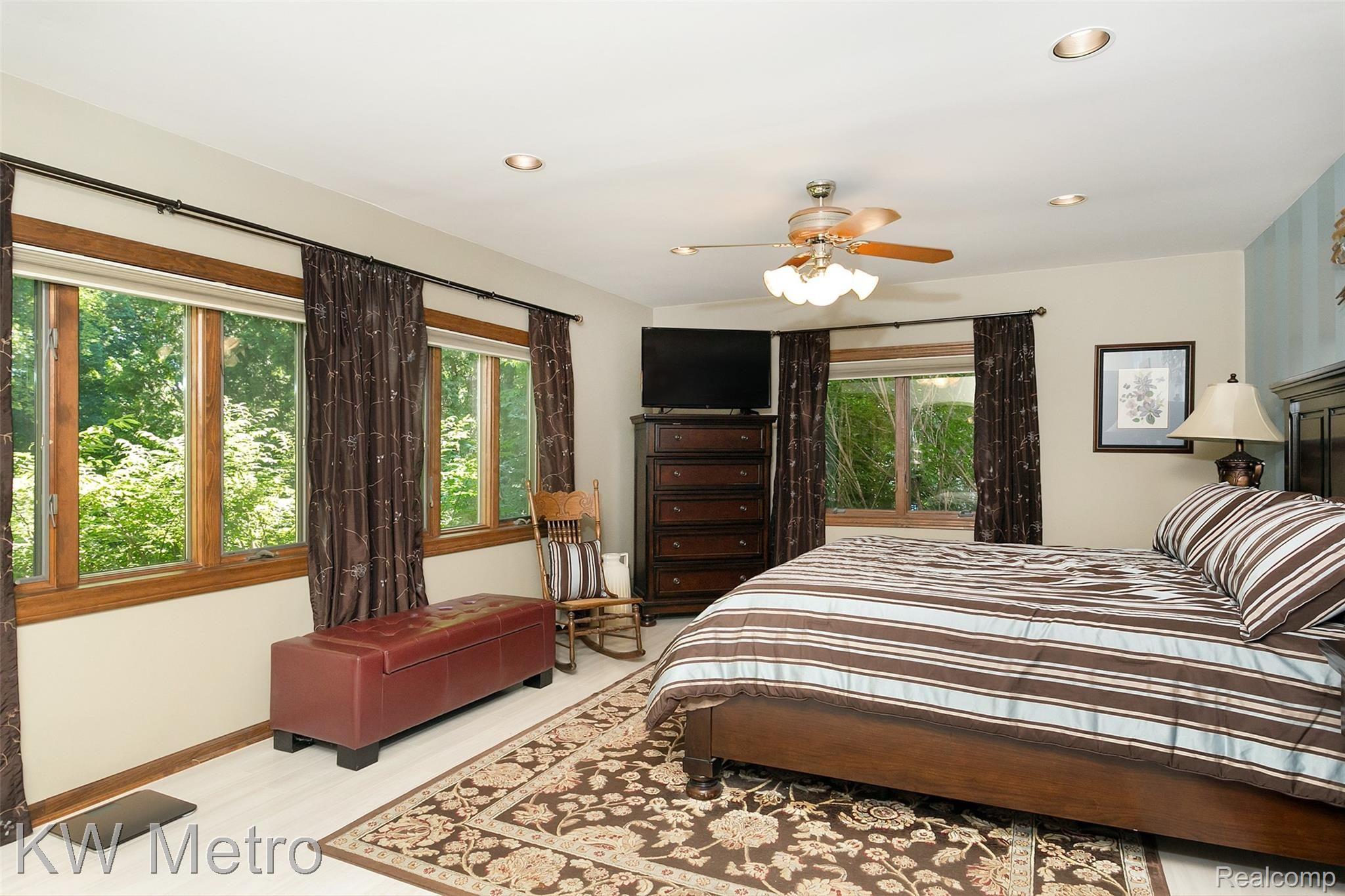 615 Trinway Road Troy, MI 48085 - Photo 16 of 49 Trinway-17.jpg