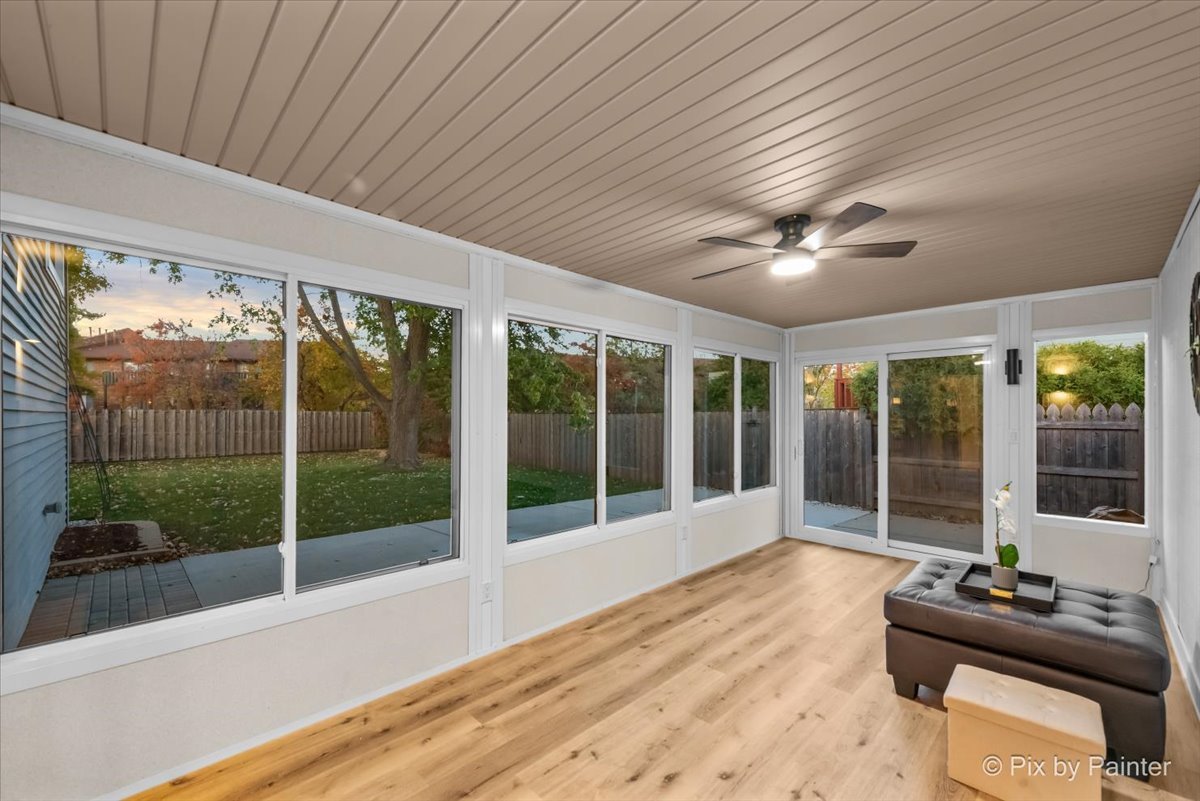 1942 Trail Ridge Street Arlington Heights, IL 60004 - Photo 16 of 38