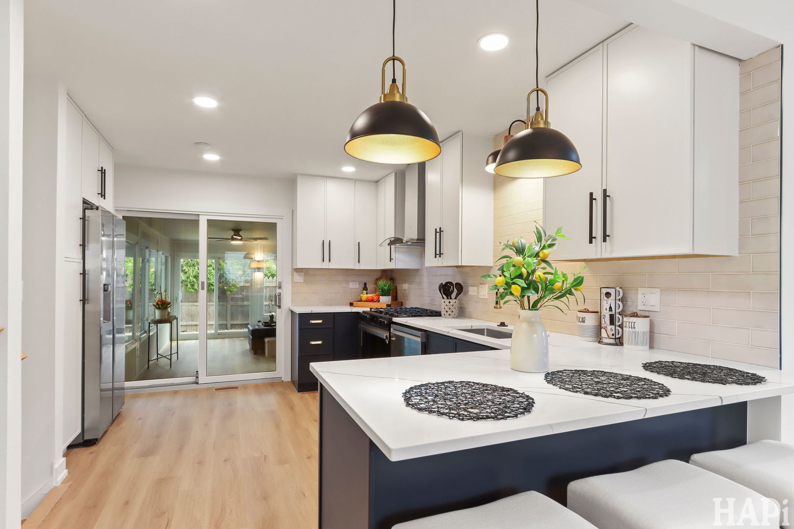 1942 Trail Ridge Street Arlington Heights, IL 60004 - Photo 6 of 38