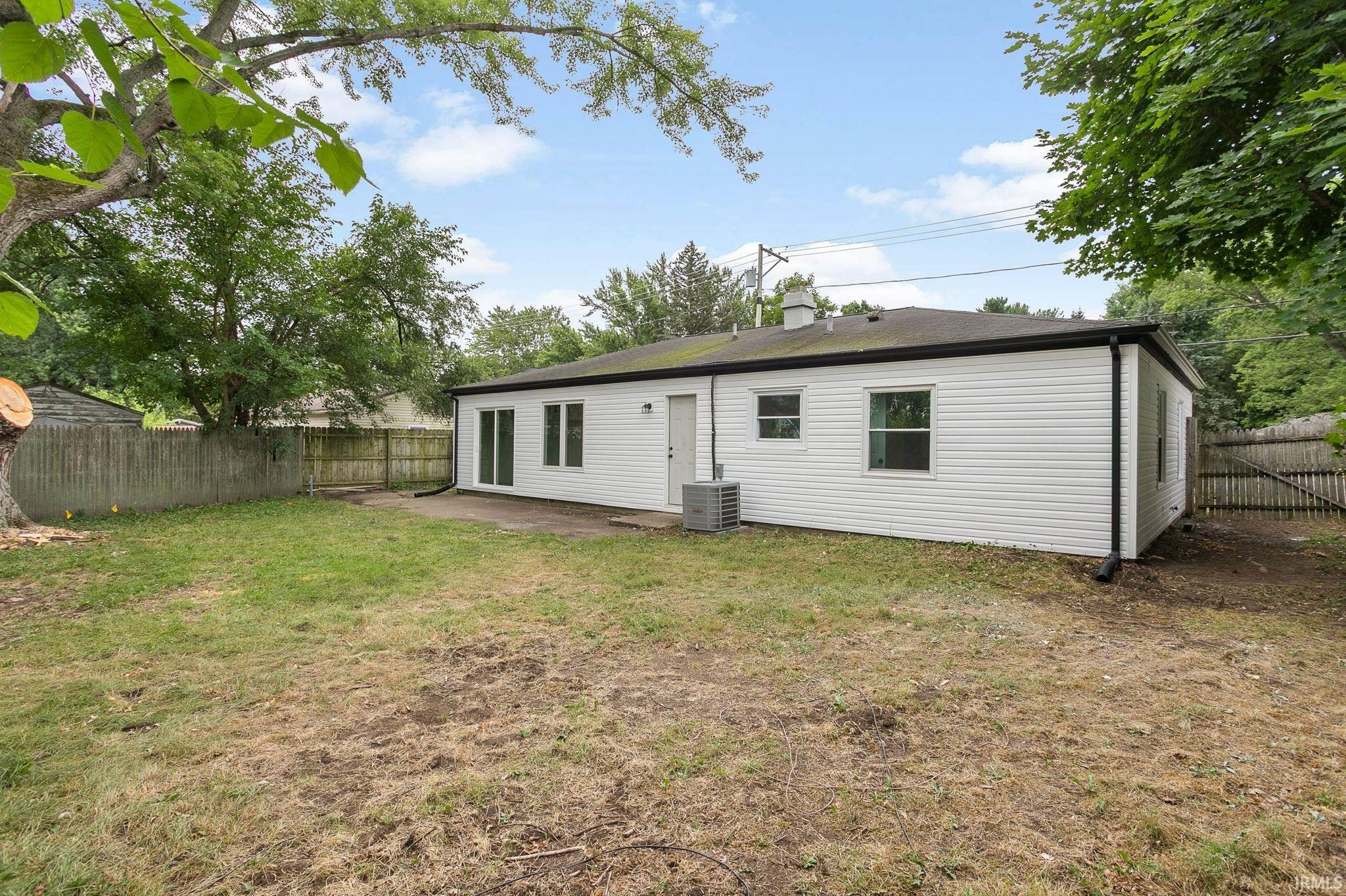 3614 Lilac Road South Bend, IN 46628 - Photo 35 of 36