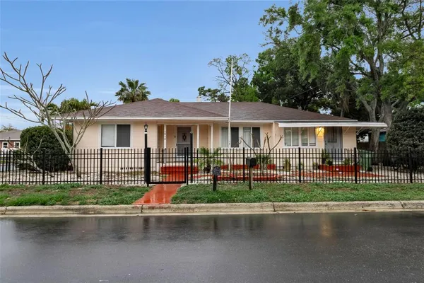 $489,000 | 1008 16th Avenue West, Bradenton, FL 34205