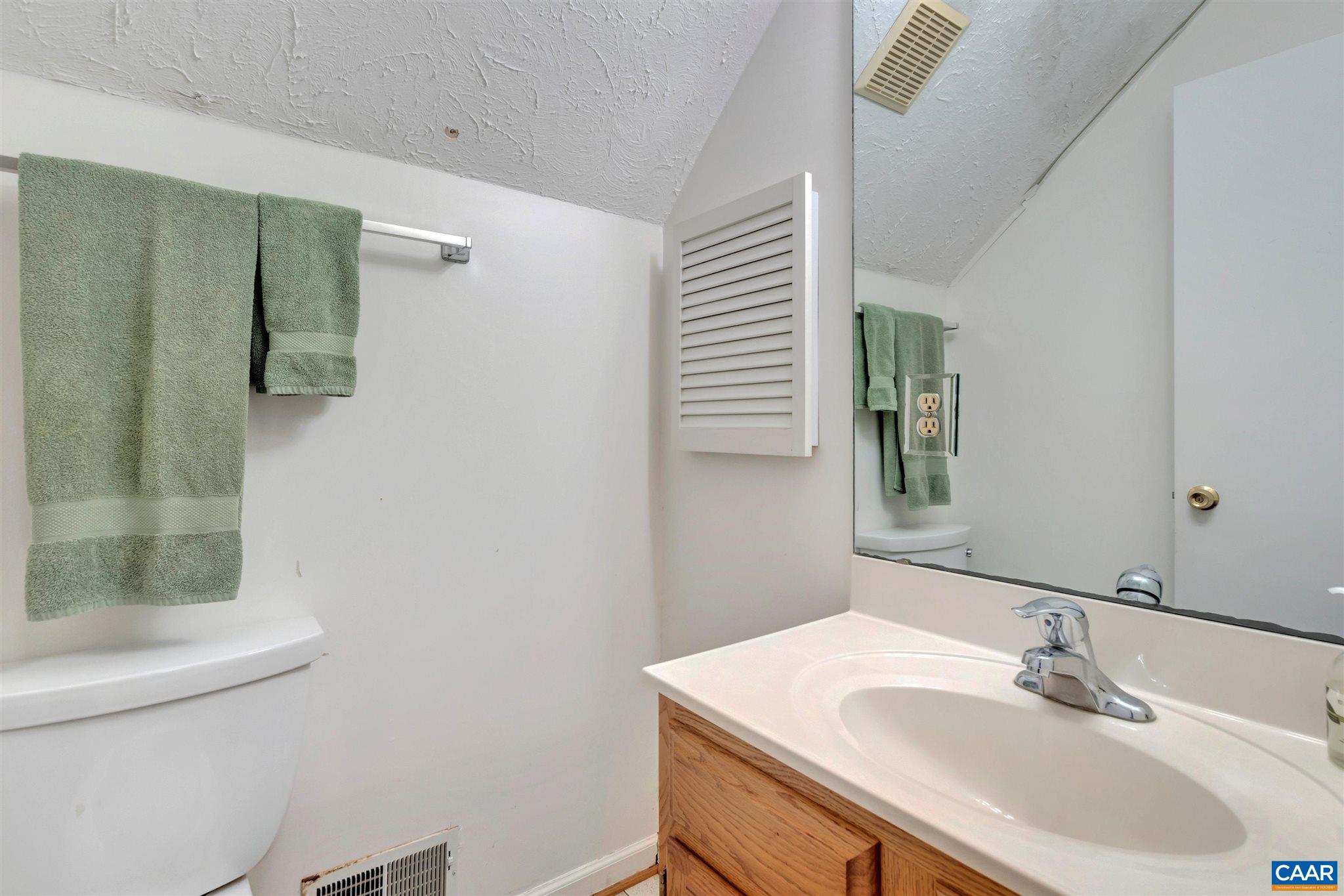 2957 Catlett Road Charlottesville, VA 22901 - Photo 18 of 35 Gallery Image 18