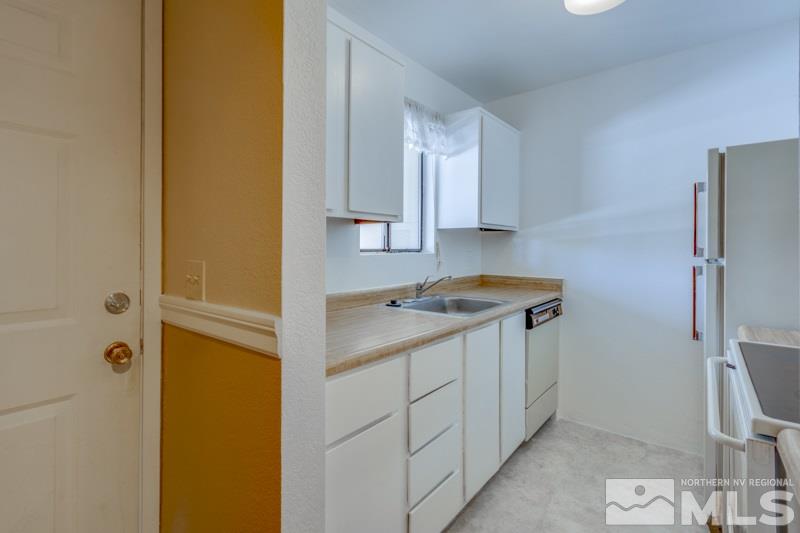 4498 Matich Drive Reno, NV 89502 - Photo 2 of 22 Photo 2