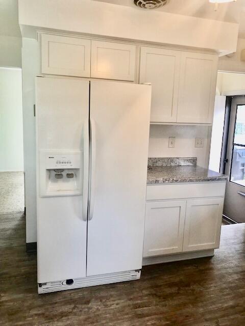 2701 Rapids Drive Racine, WI 53404 - Photo 2 of 15 2701 Kitchen 2