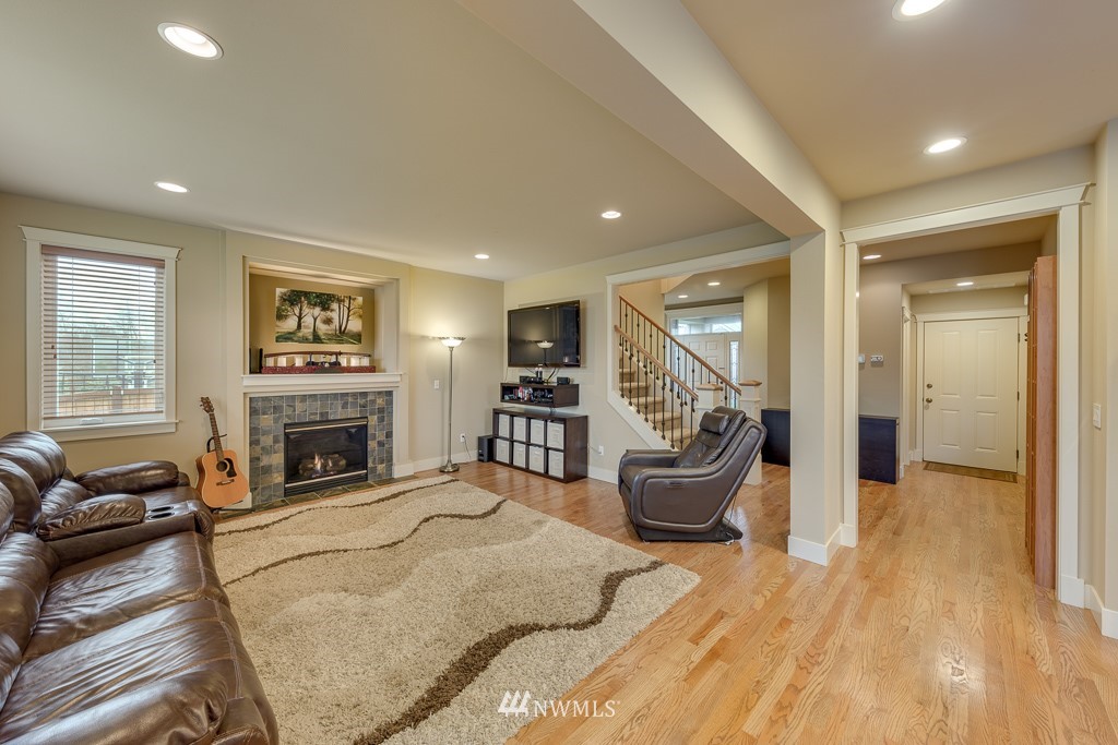 3816 168th Place Southeast Bothell, WA 98012 - Photo 12 of 25 Gallery Image 12