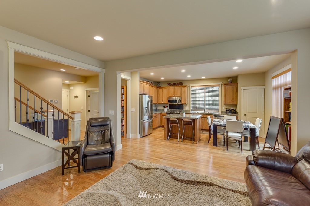 3816 168th Place Southeast Bothell, WA 98012 - Photo 13 of 25 Gallery Image 13