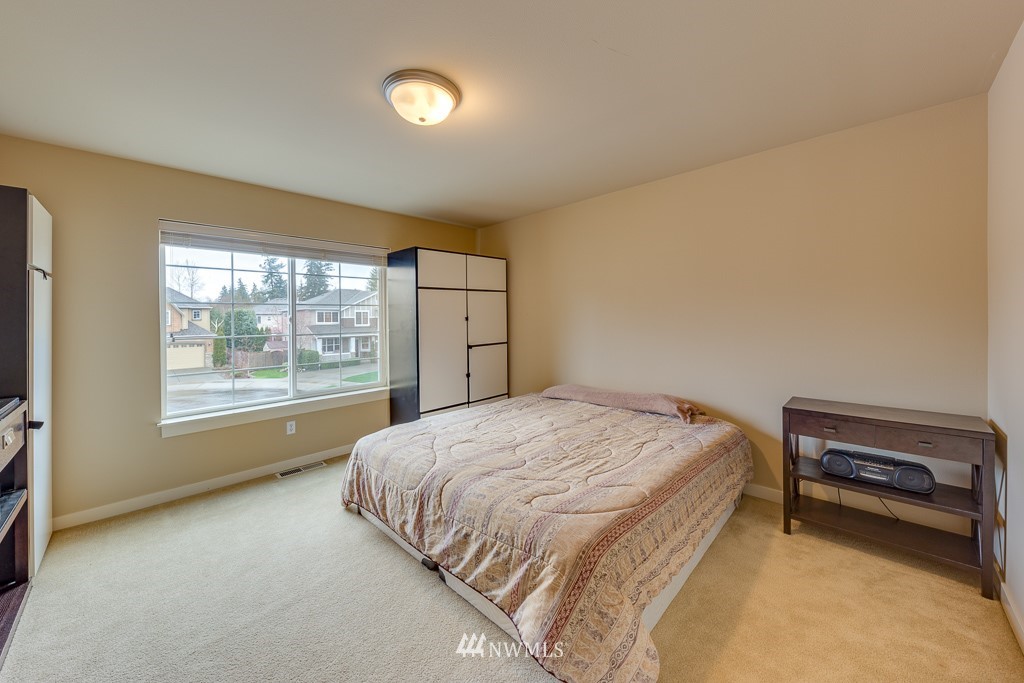 3816 168th Place Southeast Bothell, WA 98012 - Photo 17 of 25 Gallery Image 17