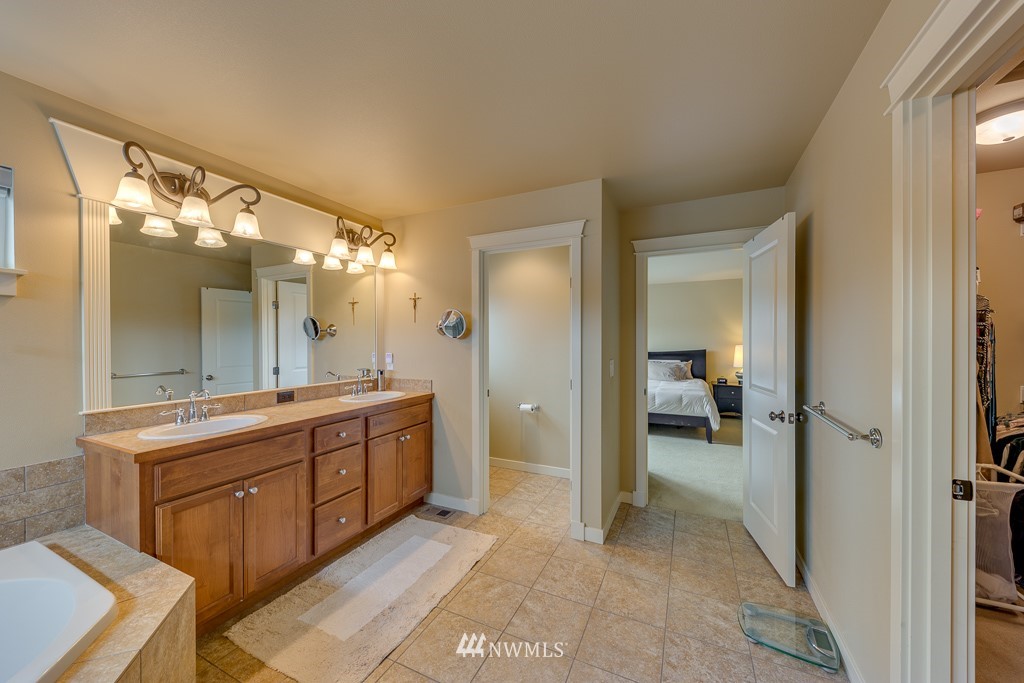 3816 168th Place Southeast Bothell, WA 98012 - Photo 24 of 25 Gallery Image 24