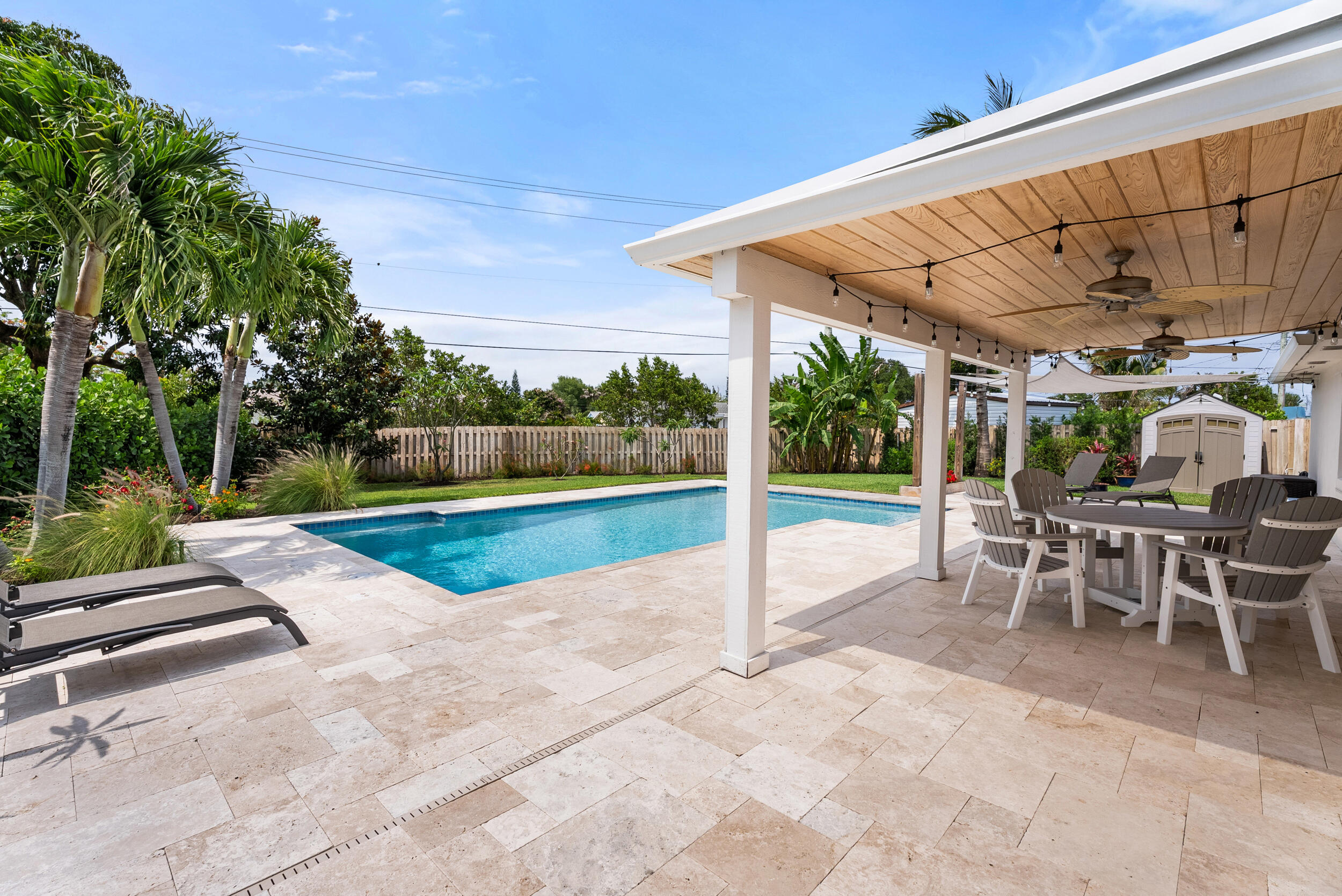 303 Norfolk Road Jupiter, FL 33469 - Photo 29 of 36 083_MDwH