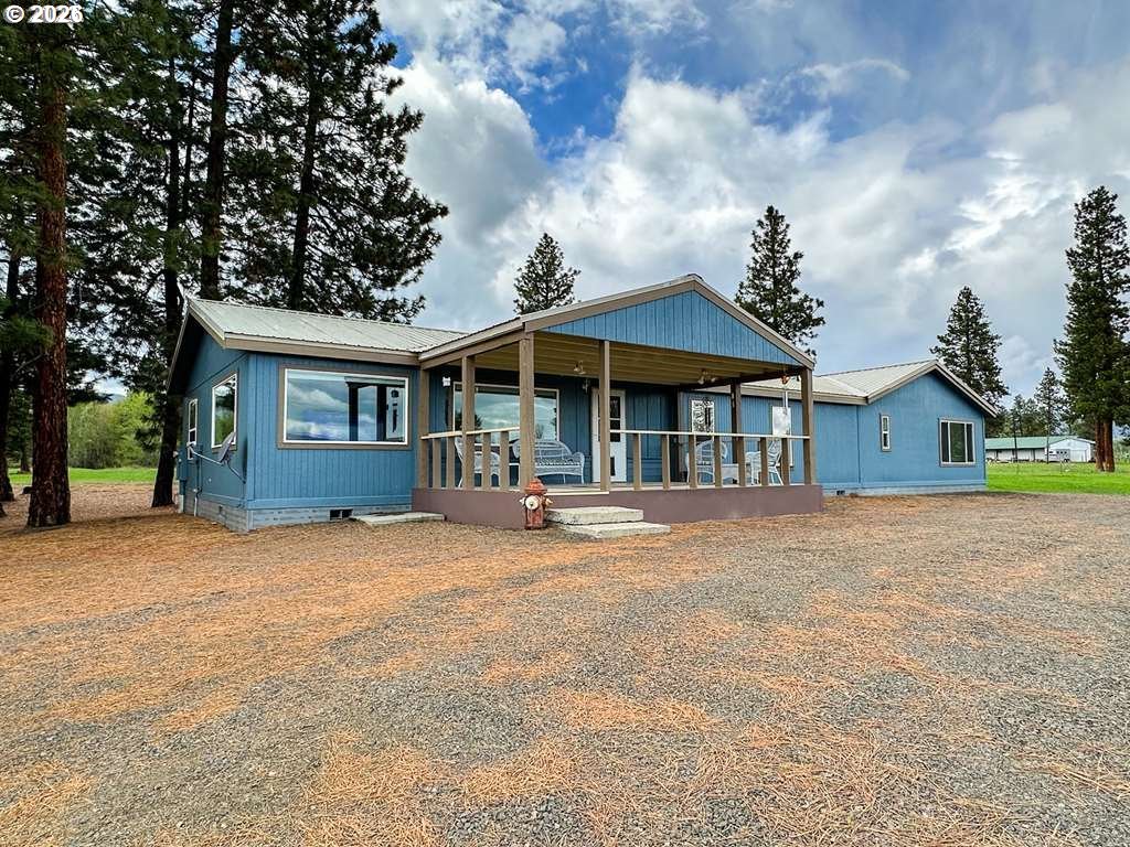 46198 Slaughterhouse Road Halfway, OR 97834 - Photo 1 of 40 a view of house with yard and entertaining space
