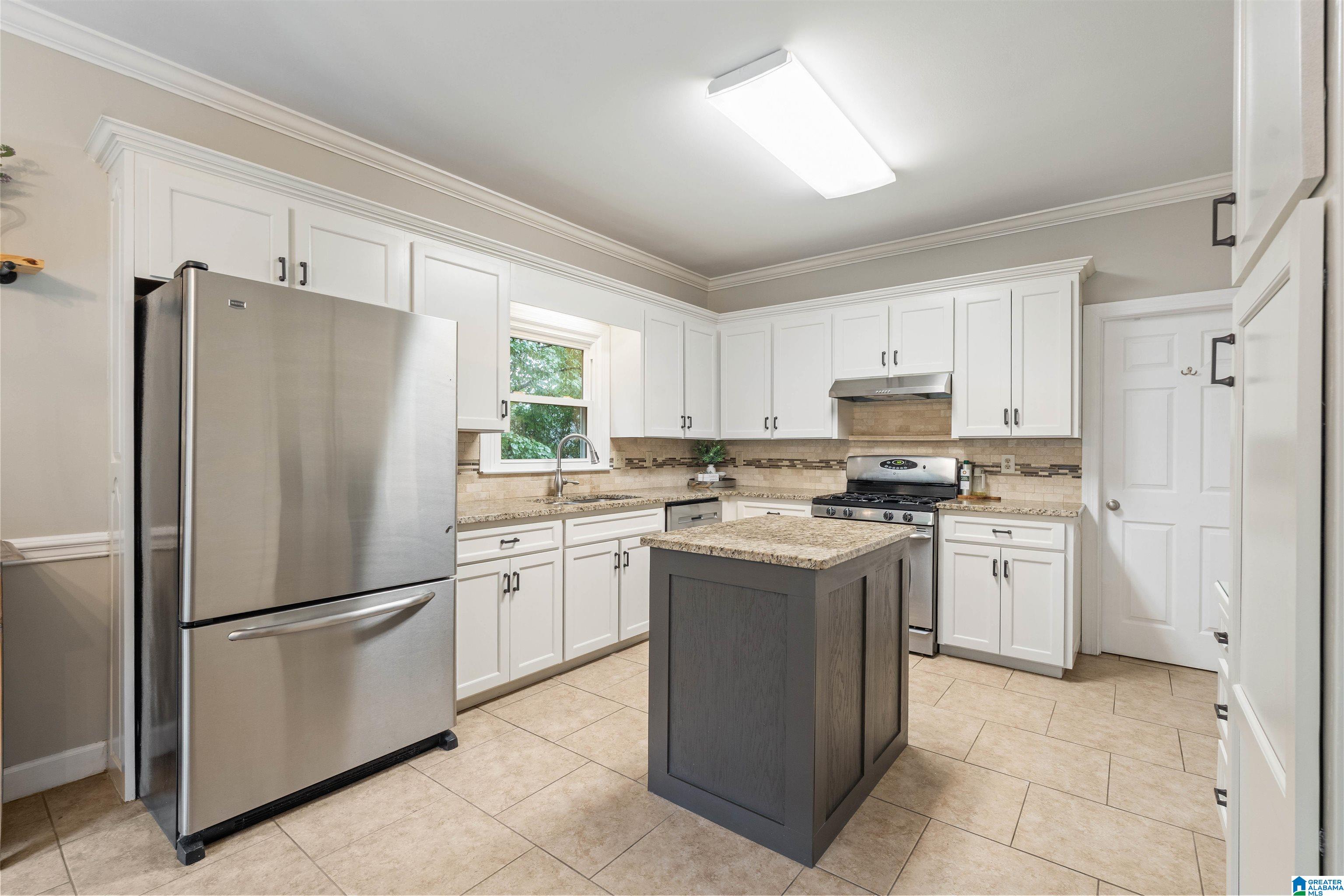106 Newgate Road Alabaster, AL 35007 - Photo 17 of 58