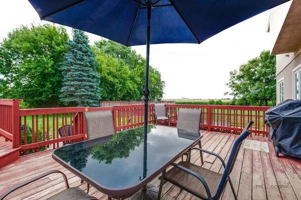 $619,900 | 3313 Ridge Road, Spring Grove, IL 60081