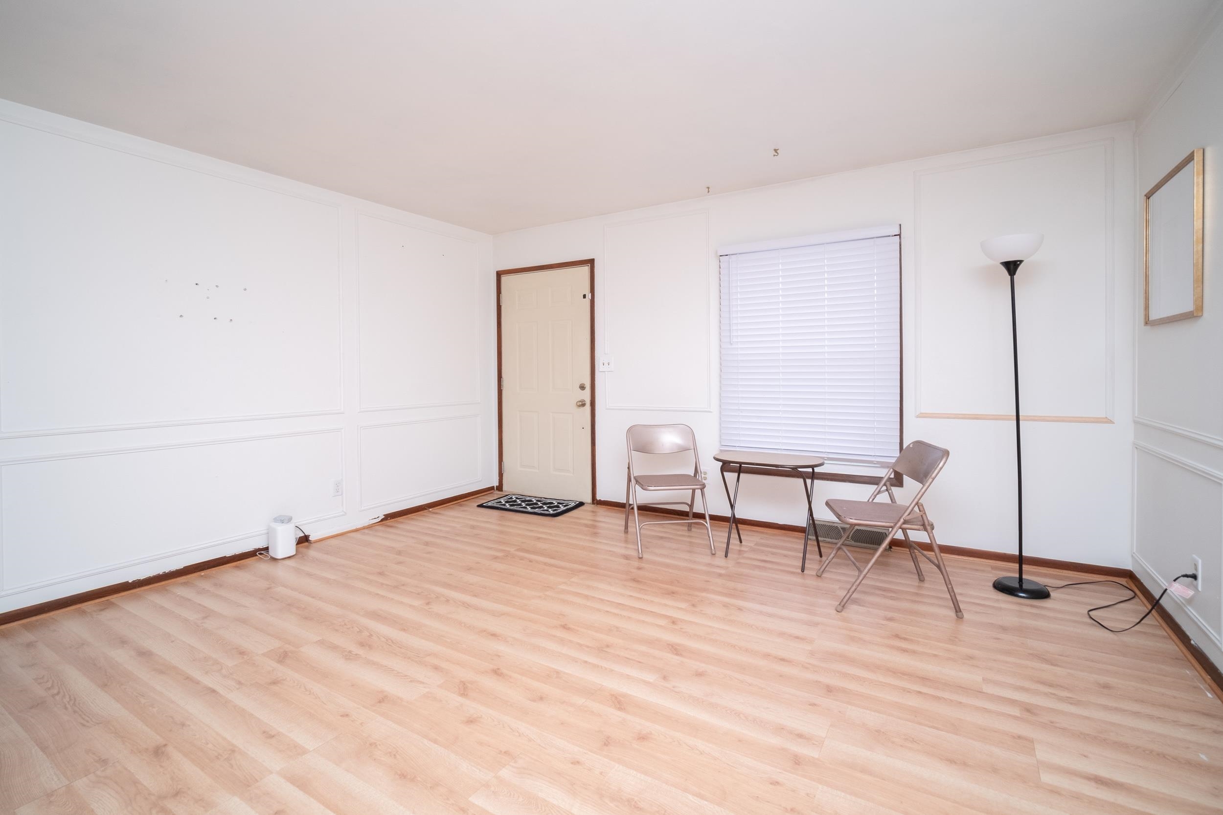 2247 Forest View Road Rockford, IL 61108 - Photo 5 of 16 Gallery Image 5