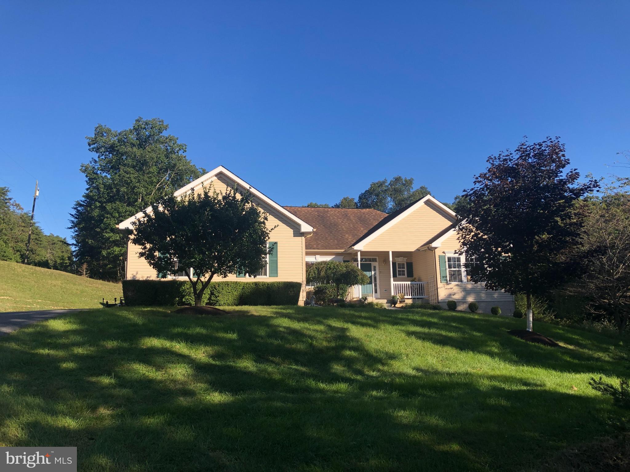 2733 Hunting Ridge Road Winchester, VA 22603 - Photo 2 of 68 Gallery Image 2