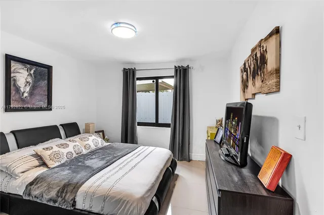 $3,800 | Buena Vista, Miami, FL 33127