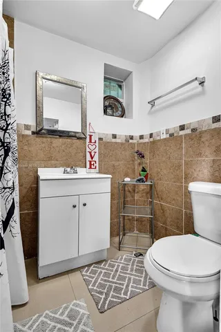 $3,800 | Buena Vista, Miami, FL 33127