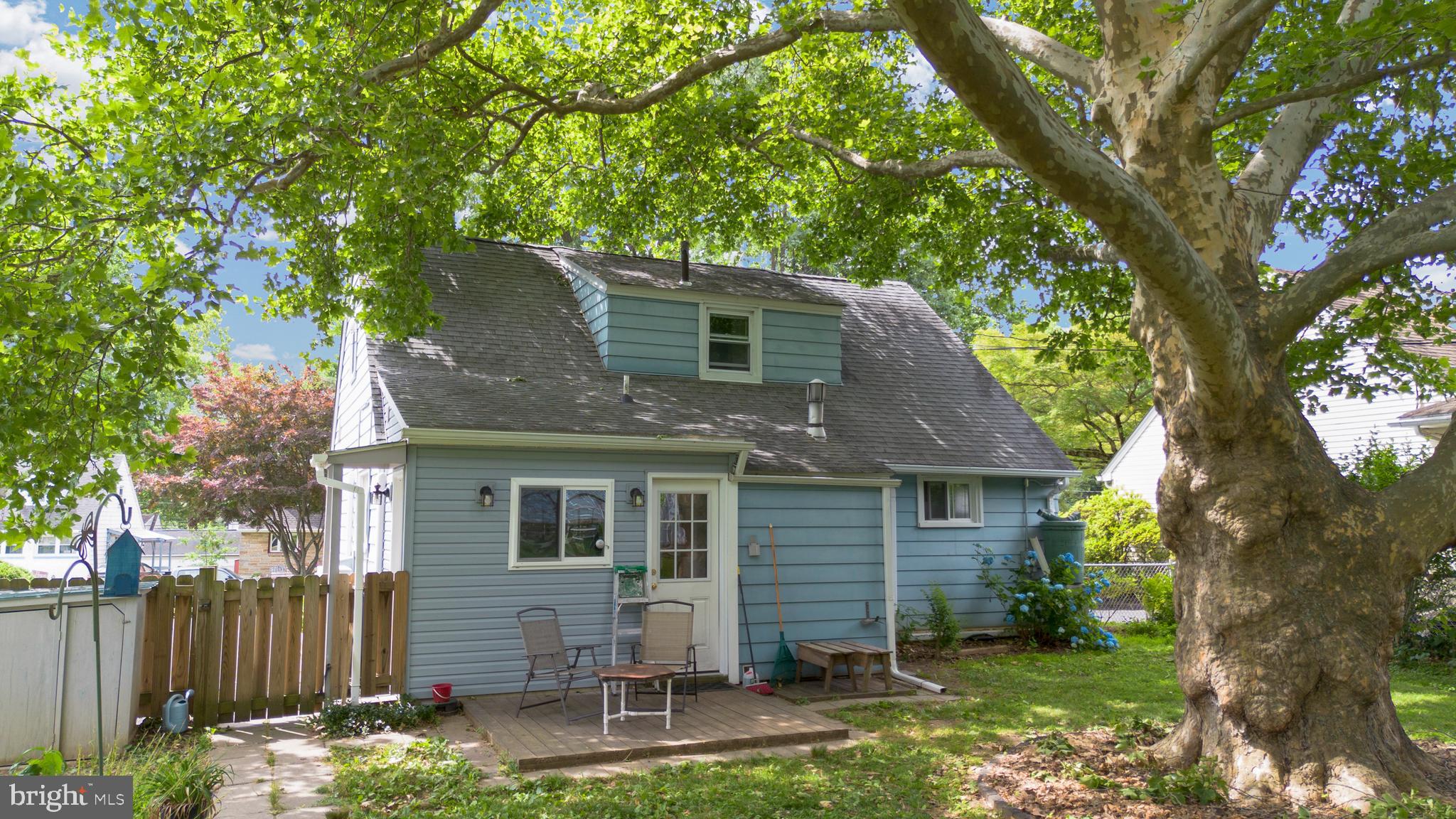 2407 Secane Road Secane, PA 19018 - Photo 6 of 47 Back View