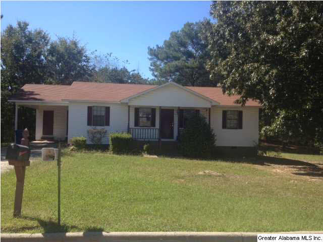 1504 Patterson Street Anniston, AL 36201 - Photo 1 of 6