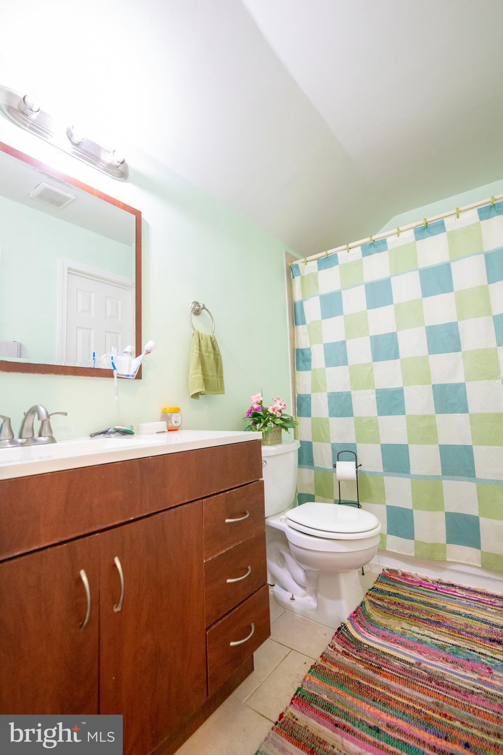 7202 Greeley Road Landover, MD 20785 - Photo 16 of 21 Bathroom 2