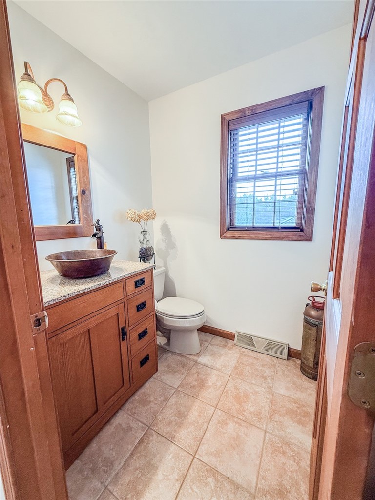 6458 Town Hall Road Sennett, NY 13021 - Photo 32 of 50 First floor 1/2 bath
