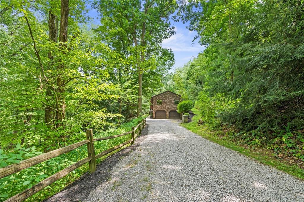 210 Arner Road Freeport, PA 16229 - Photo 38 of 40 a view of a pathway of a garden