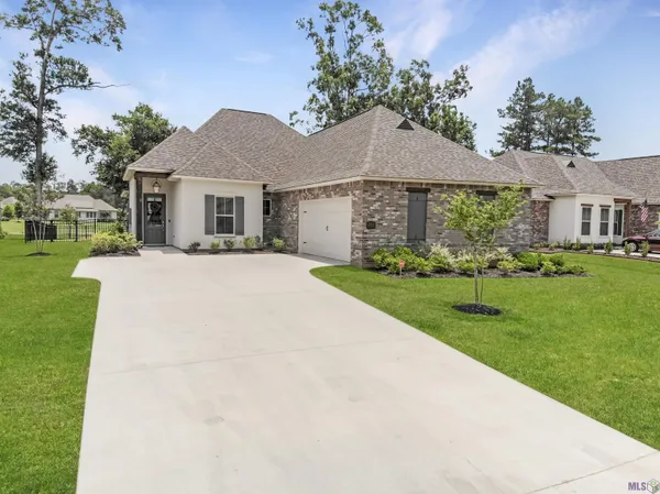 $399,900 | 23342 Cypress Cove, Springfield, LA 70462