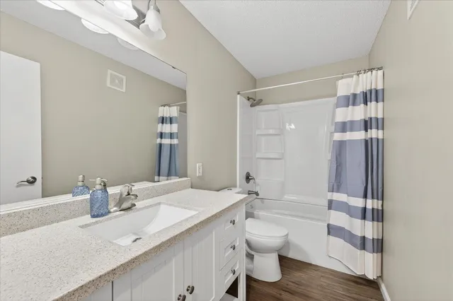 $359,000 | 604 14th Street, Farmington, MN 55024