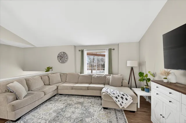 $359,000 | 604 14th Street, Farmington, MN 55024