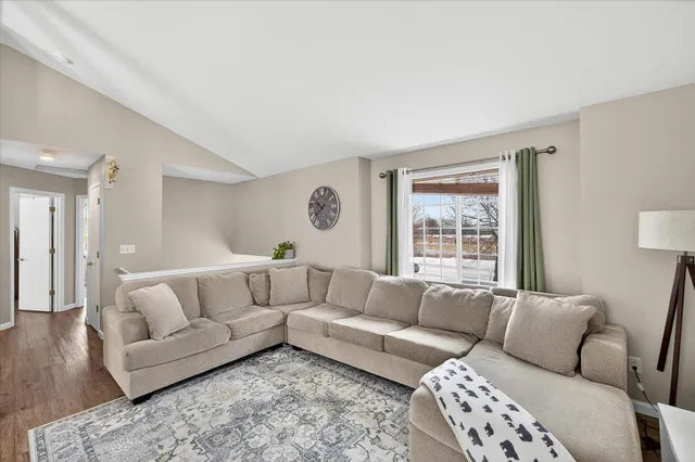 $359,000 | 604 14th Street, Farmington, MN 55024