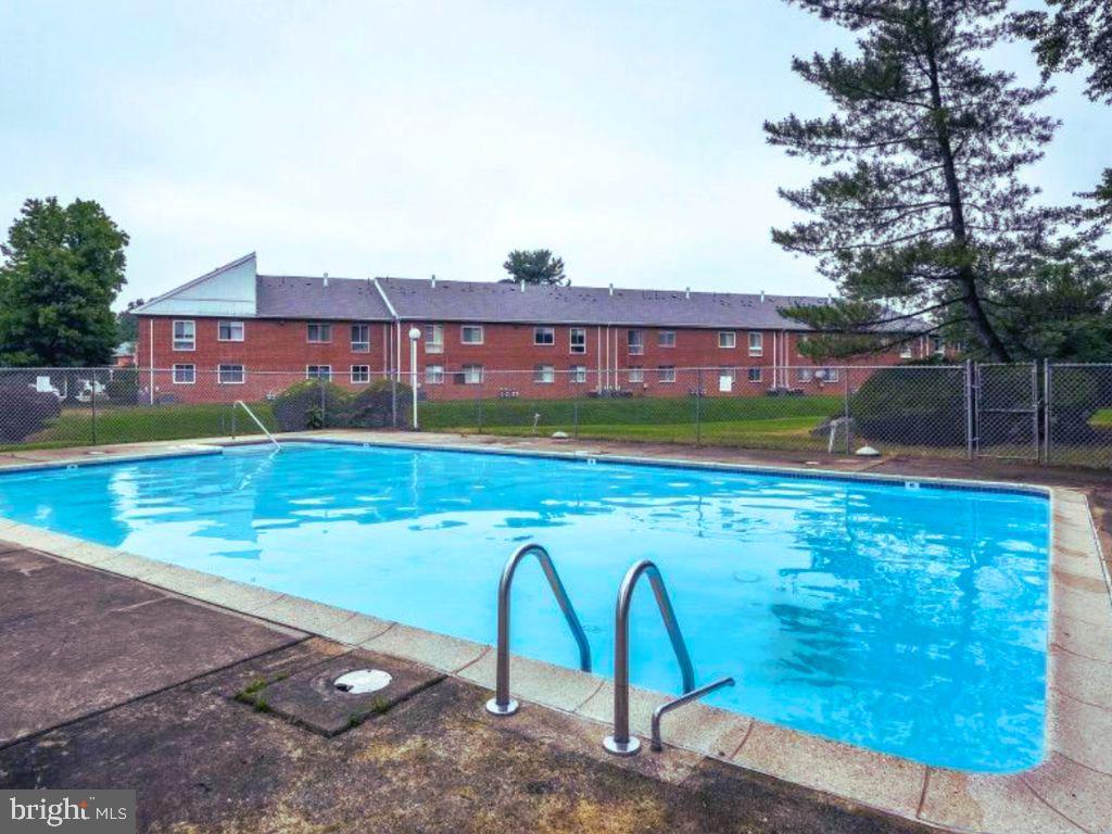 9945 Norwalk Road, Unit 11A Philadelphia, PA 19115 - Photo 29 of 30 Community pool