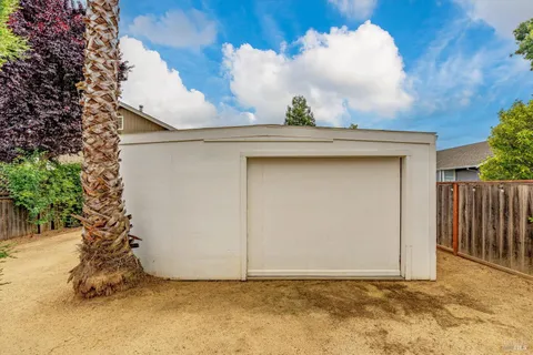 $699,000 | 259 West MacArthur Street, Sonoma, CA 95476